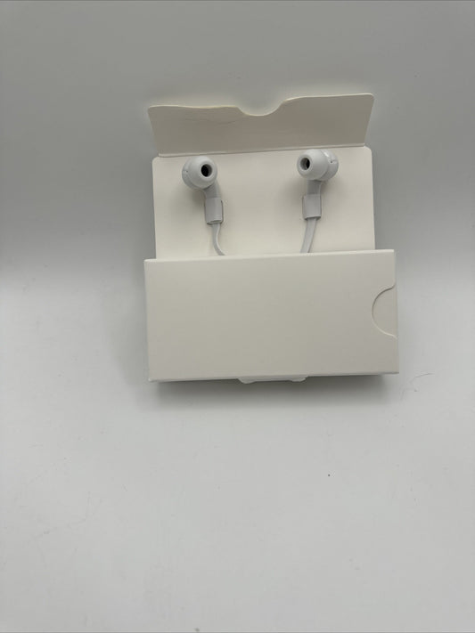 Belkin SoundForm Wired Earbuds with USB-C Connector