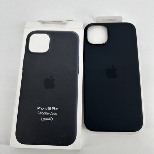 Apple Silicone Case with MagSafe for iPhone 15 Plus - Black