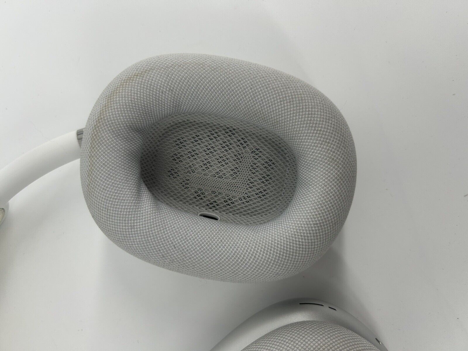 Apple AirPods Max Silver Over Ear Headphones -