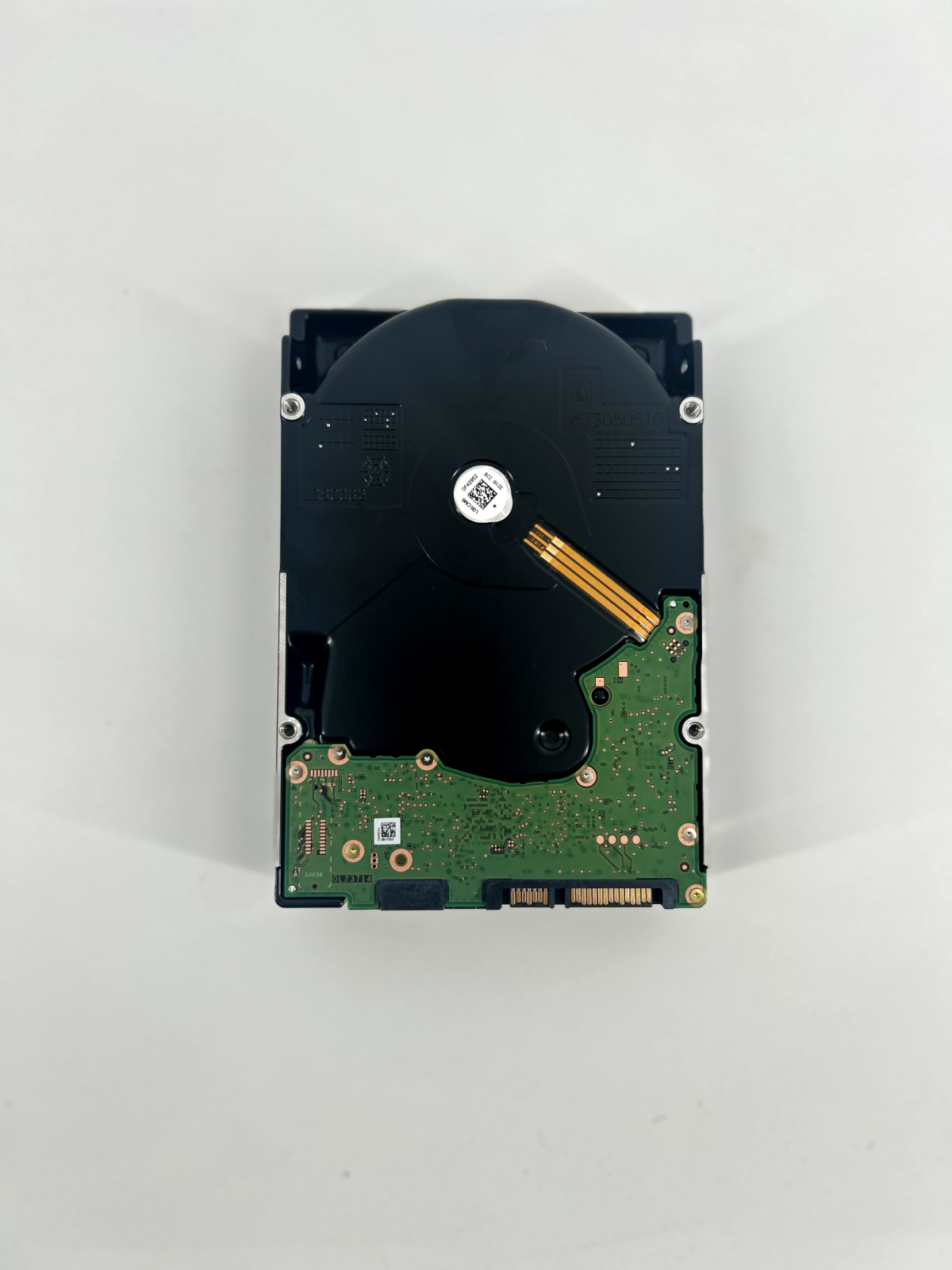 Western Digital WD Gold 22 TB Internal Hard Drive WD221KRYZ
