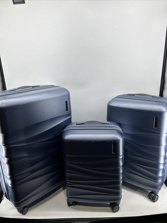 AMERICAN TOURISTER Tranquil 3-Piece Hardside Set In Black