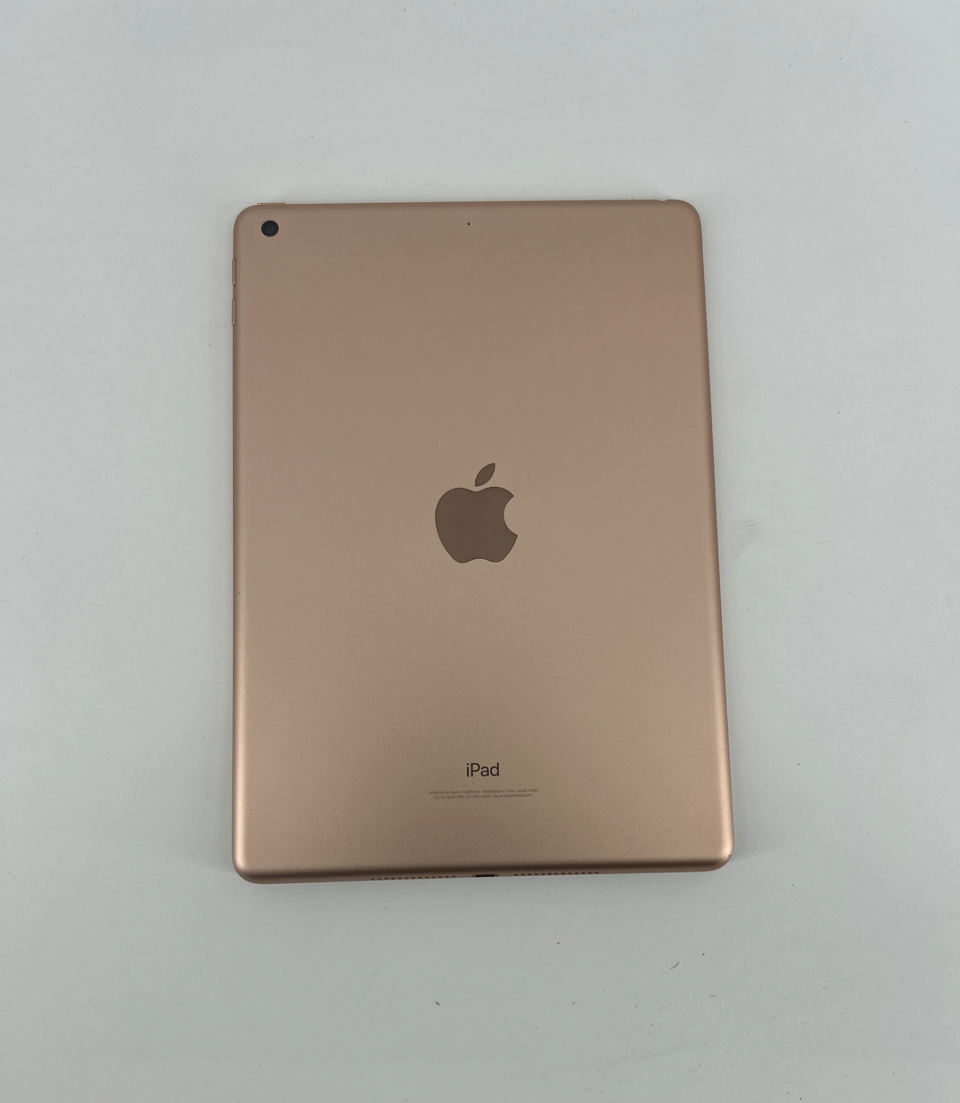 Apple iPad (6th Generation) A1893 128 GB, Wi-Fi, 9.7 in - Gold