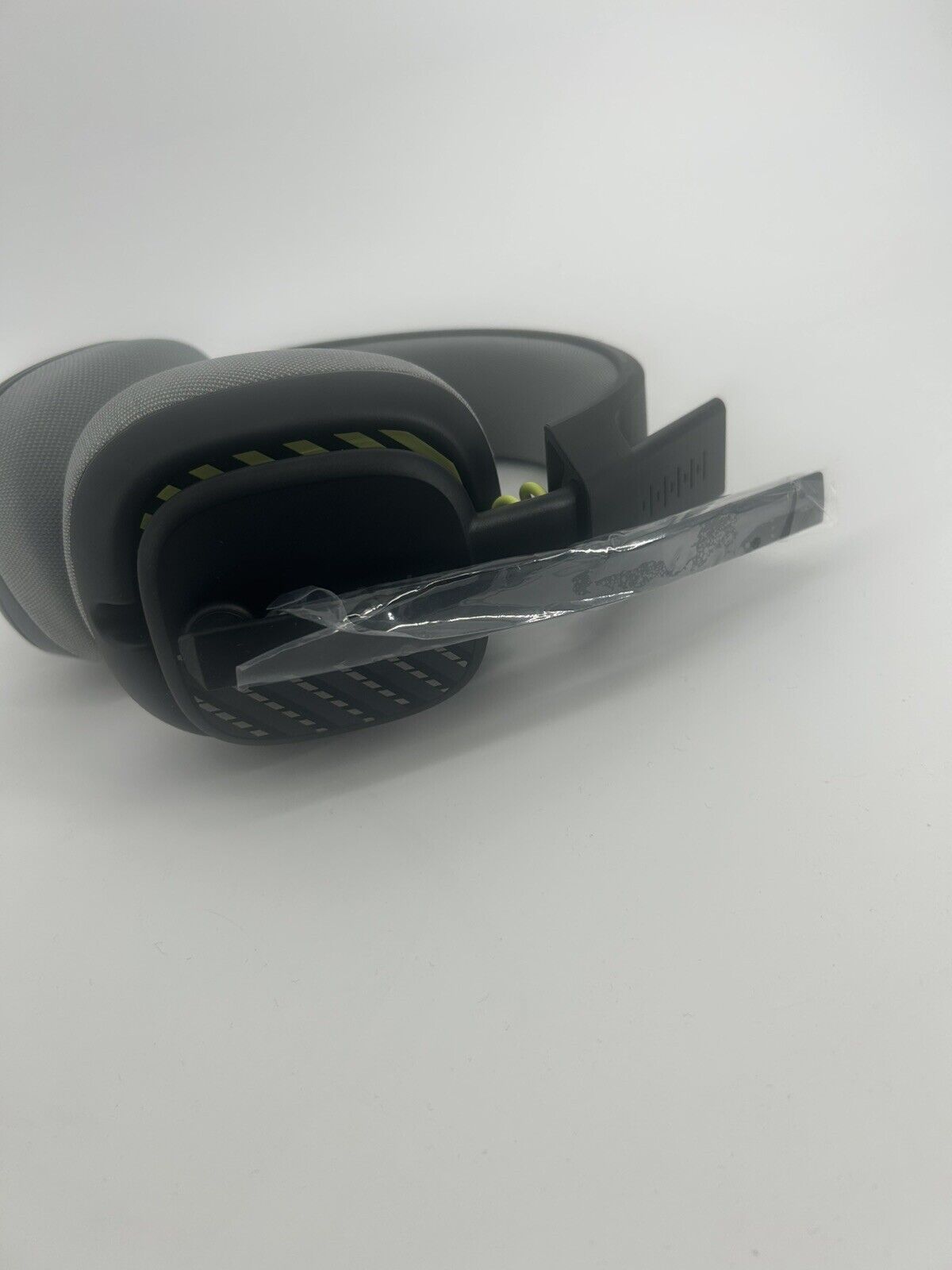 Astro A10 Ear-Cup Headsets - Black (939-002055)